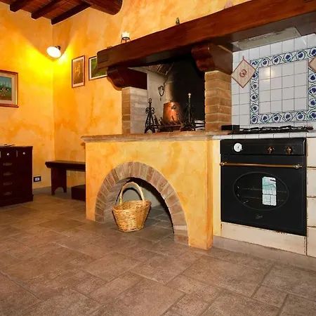 Apartament La Torre Del Castello Gambassi Terme